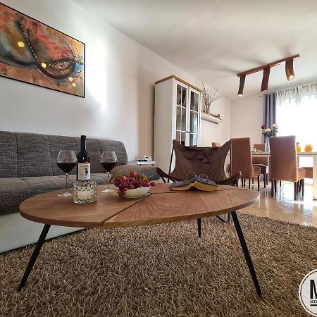 Apartment Valery Pula Ngoại thất bức ảnh